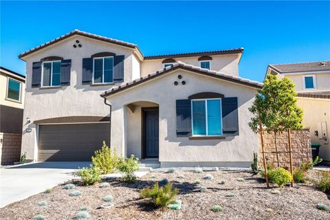 19508 Hanging Rock Rd. Lake Elsinore CA 92532