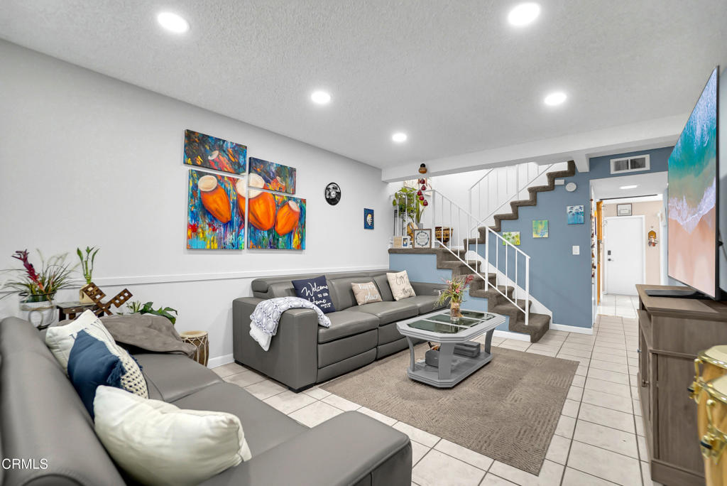 Photo 1 of 38 — 13175 Bromont Avenue, Sylmar, CA 91342