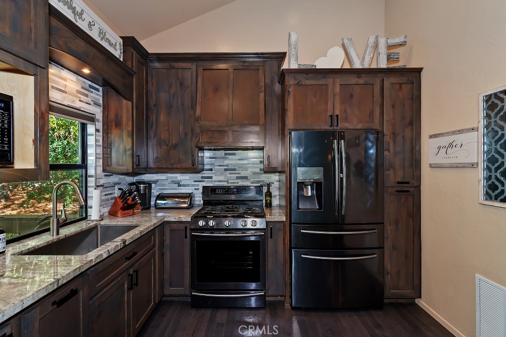 Arrowhead Woods (AWHW) - Residential