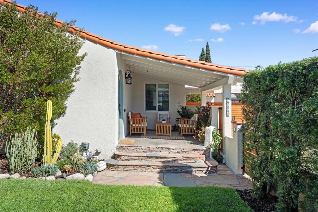 1250 Hauser Boulevard