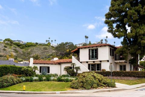 6003 Waverly Avenue La Jolla CA 92037