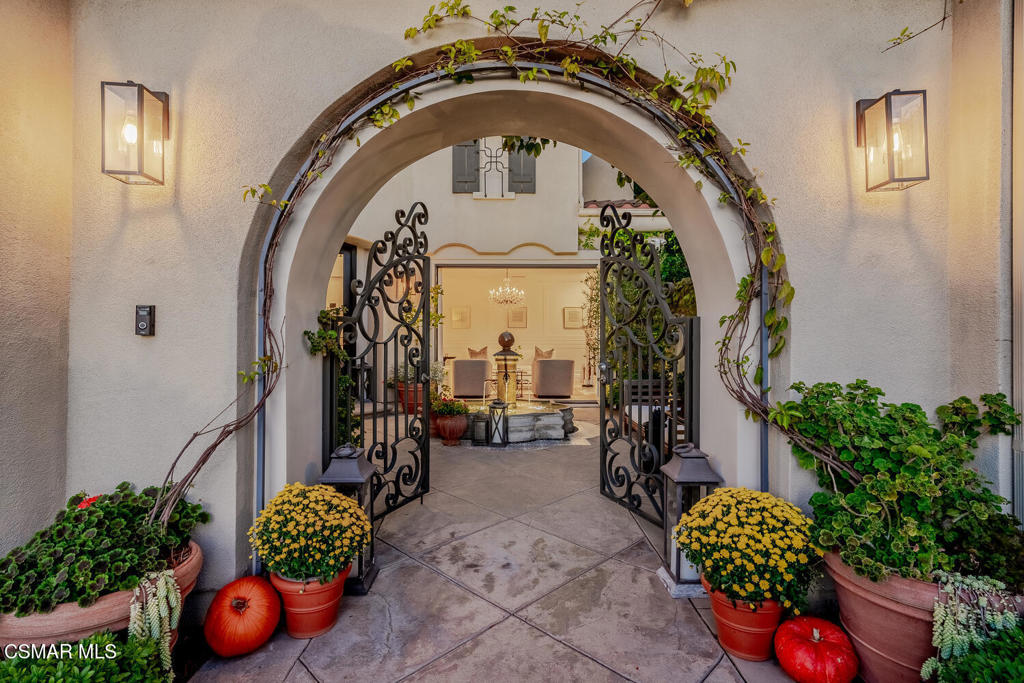 3374 Country Home Court