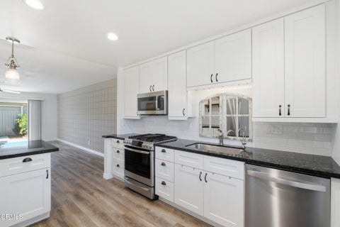 Photo of 184 W Fiesta Green, Port Hueneme, CA 93041 (MLS # V1-38558)