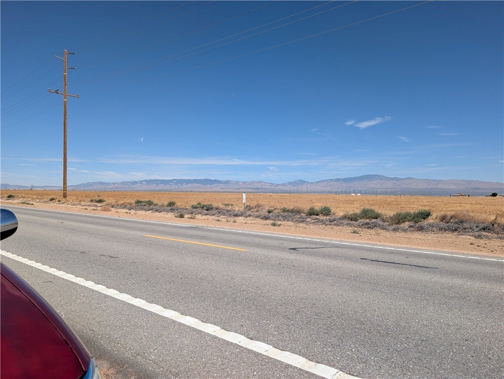 0 W Ave D (Hwy 138)