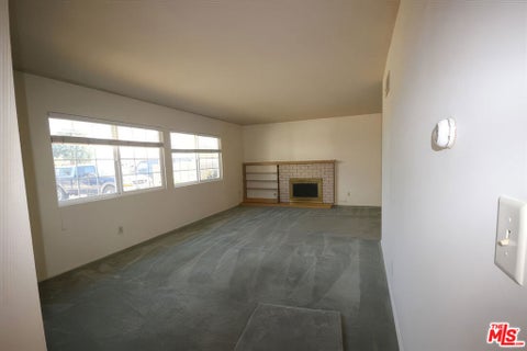 Tiny photo for 1051 Gill Avenue, Port Hueneme, CA 93041 (MLS # 26968565)