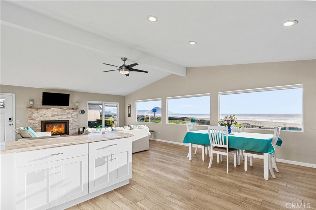 3302 Beachcomber Dr.