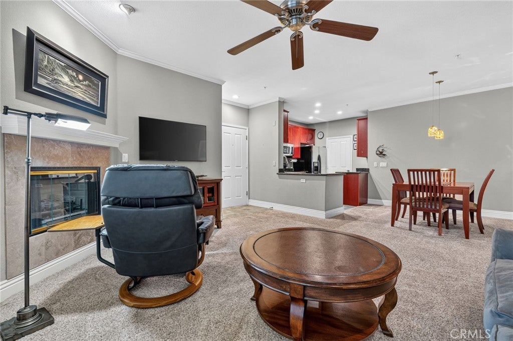 22681 Oakgrove 127