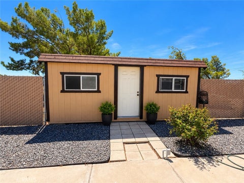 Tiny photo for 36827 Hidden River Rd, Hinkley, CA 92347 (MLS # HD26225871)