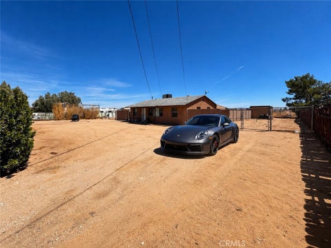 Tiny photo for 36827 Hidden River Rd, Hinkley, CA 92347 (MLS # HD26225871)