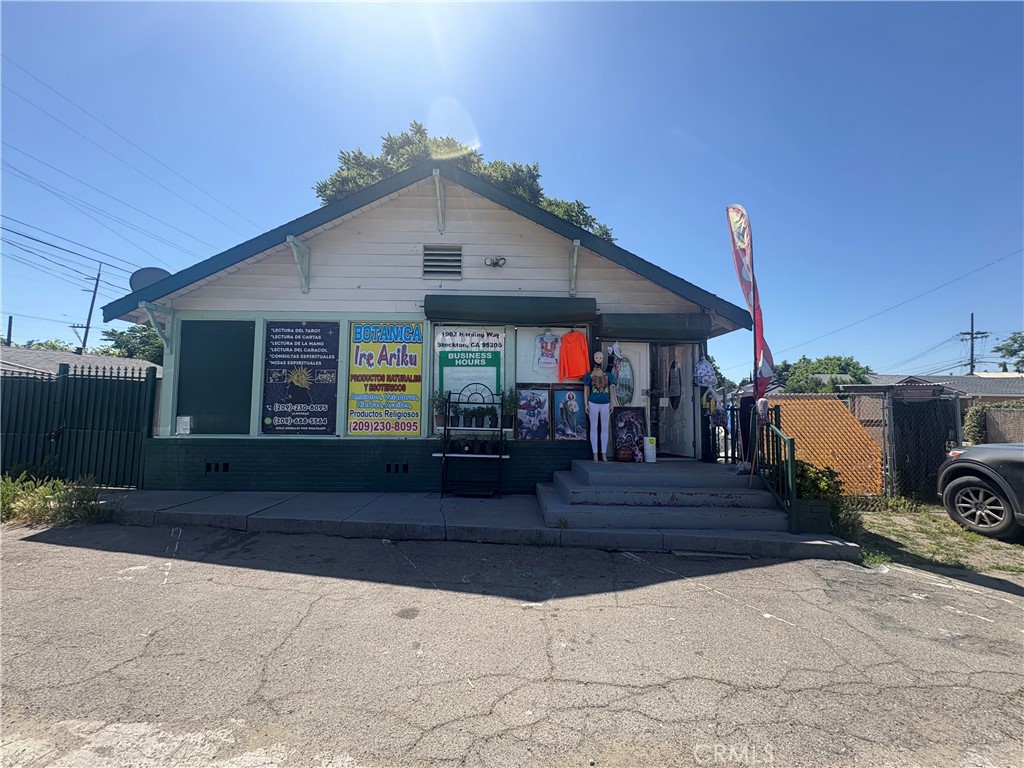 Photo 1 of 11 — 1902 E Harding, Stockton, CA 95205