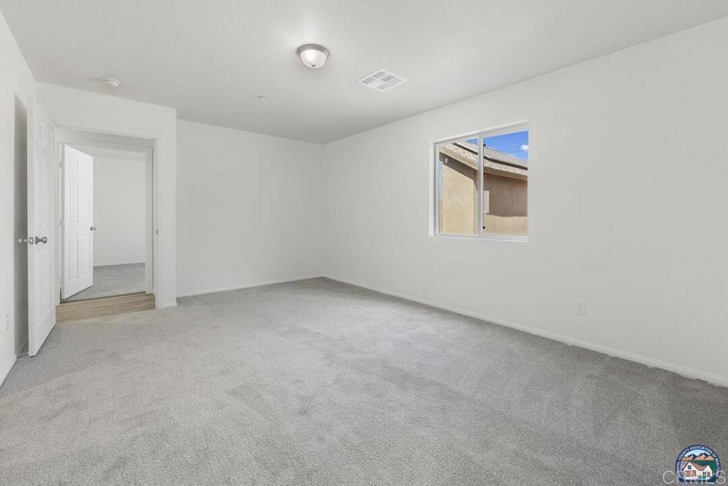 376 Heil Street 1