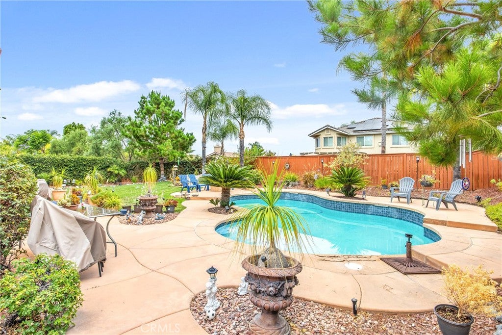 4015 Belfry Cir