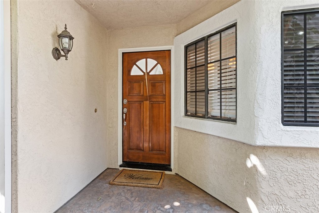 3935 Caminito Silvela