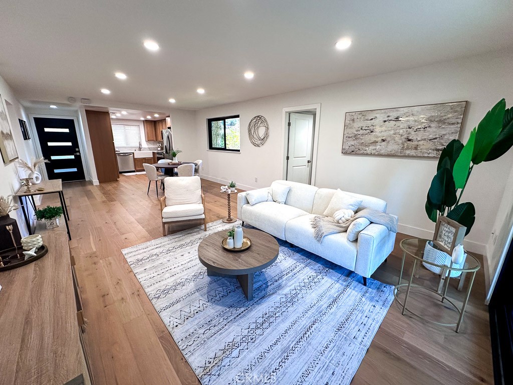 Properties 4 31281 E Nine Drive 25F