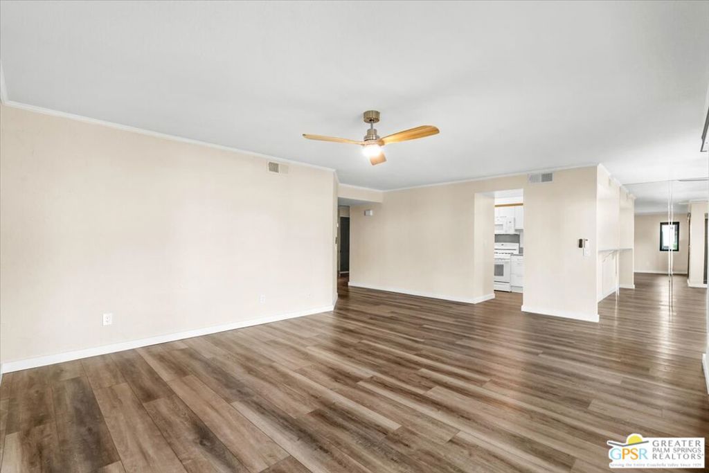 Canyon Shores - Residential