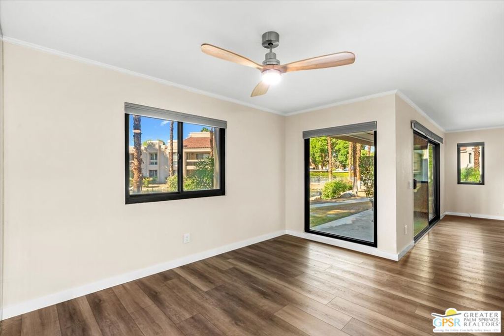 Canyon Shores - Residential