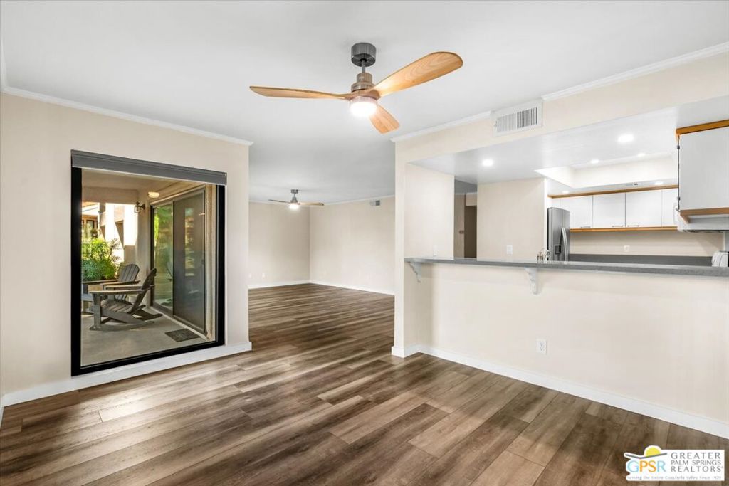 Canyon Shores - Residential