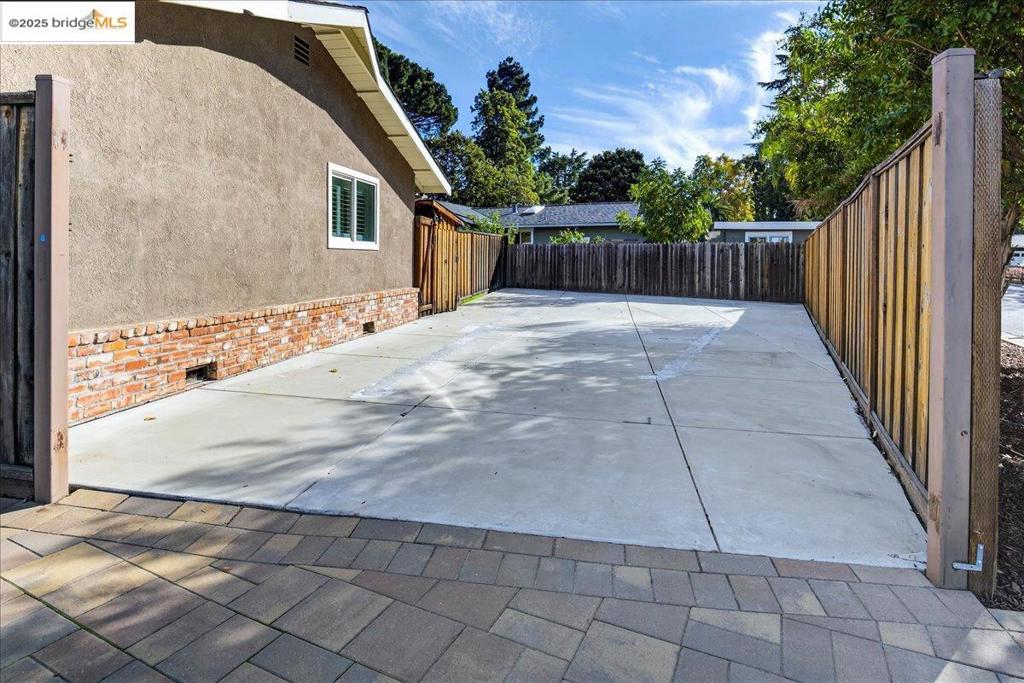 CLAYON VALLEY - Residential