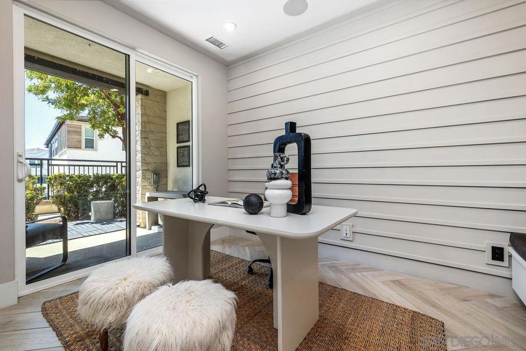 2856 Avella Circle