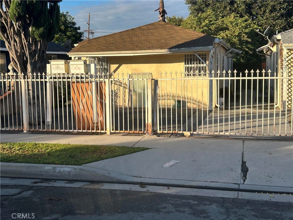 13123 S Penrose