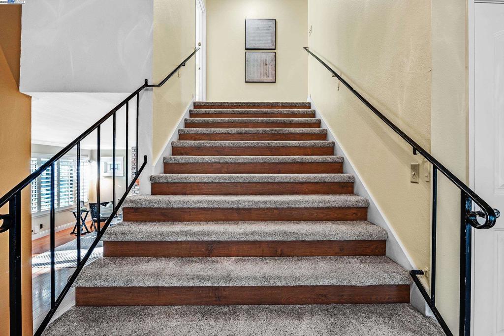 SOUTHAMPTON - Residential