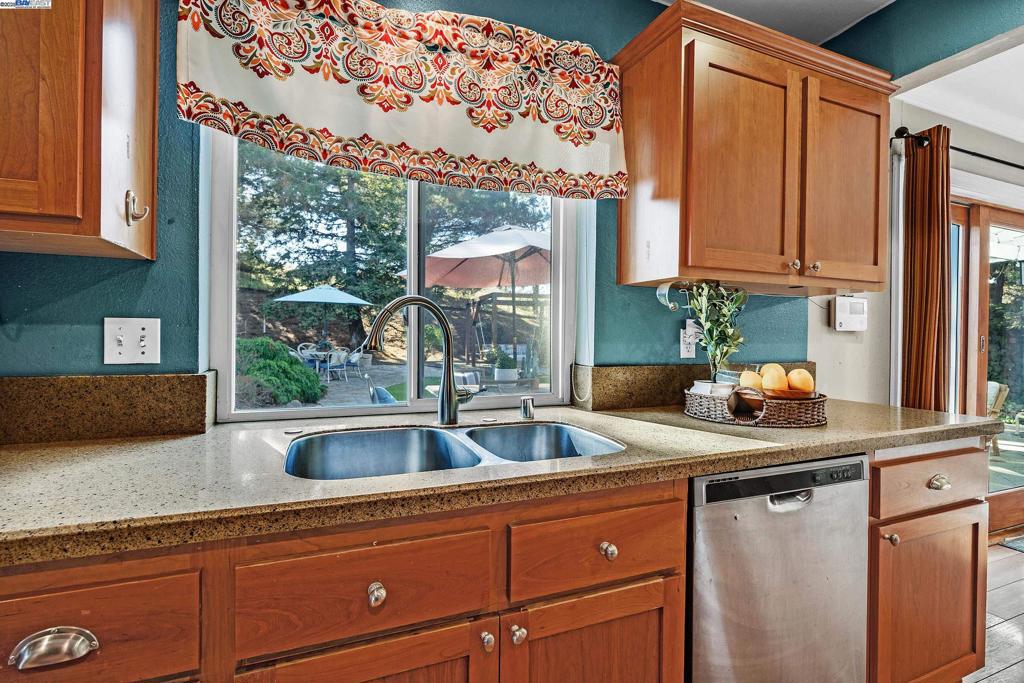 SOUTHAMPTON - Residential