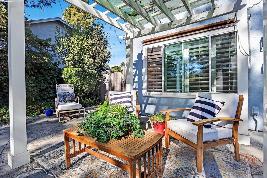 SOUTHAMPTON - Residential