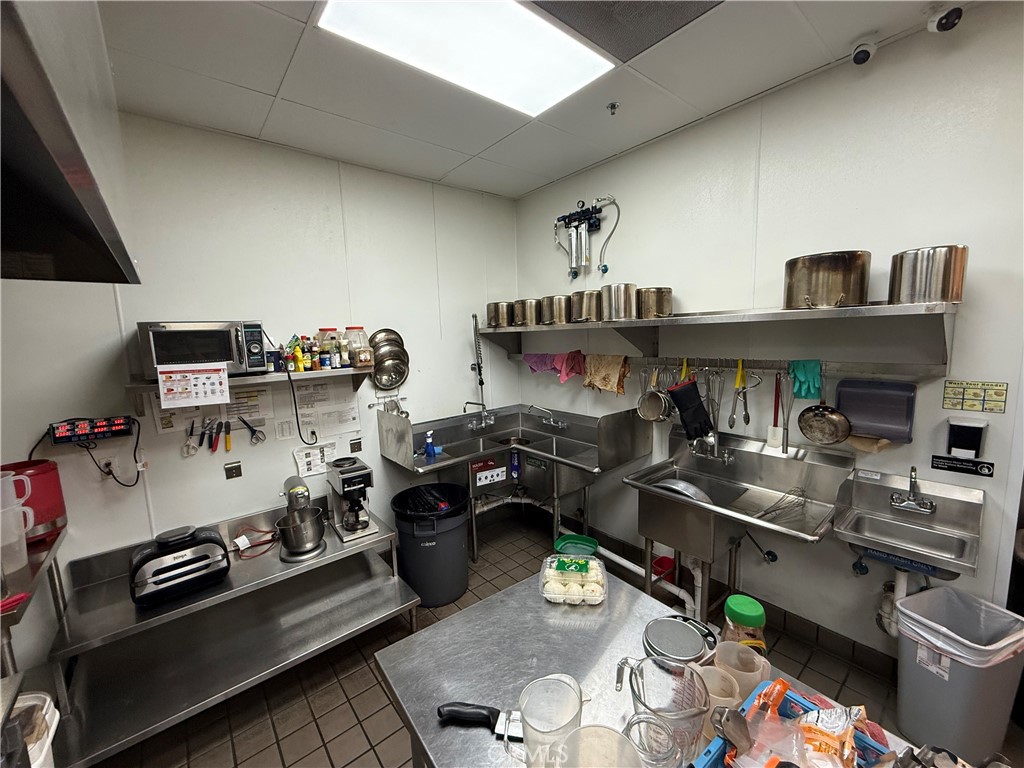 4183 chino hills Parkway