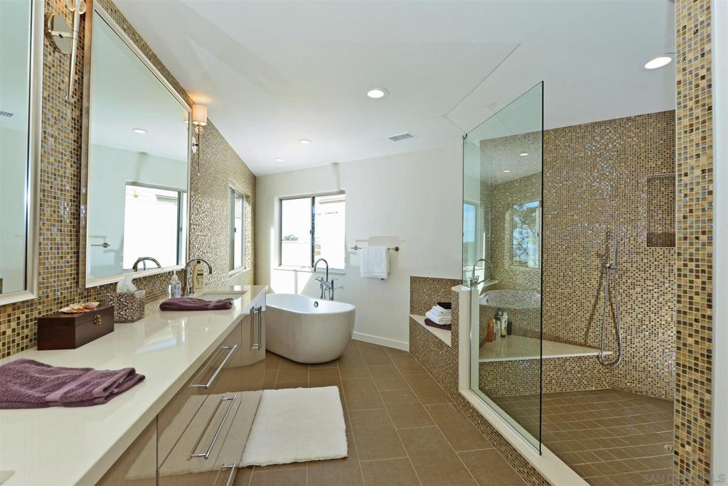 Del Mar - Residential Lease