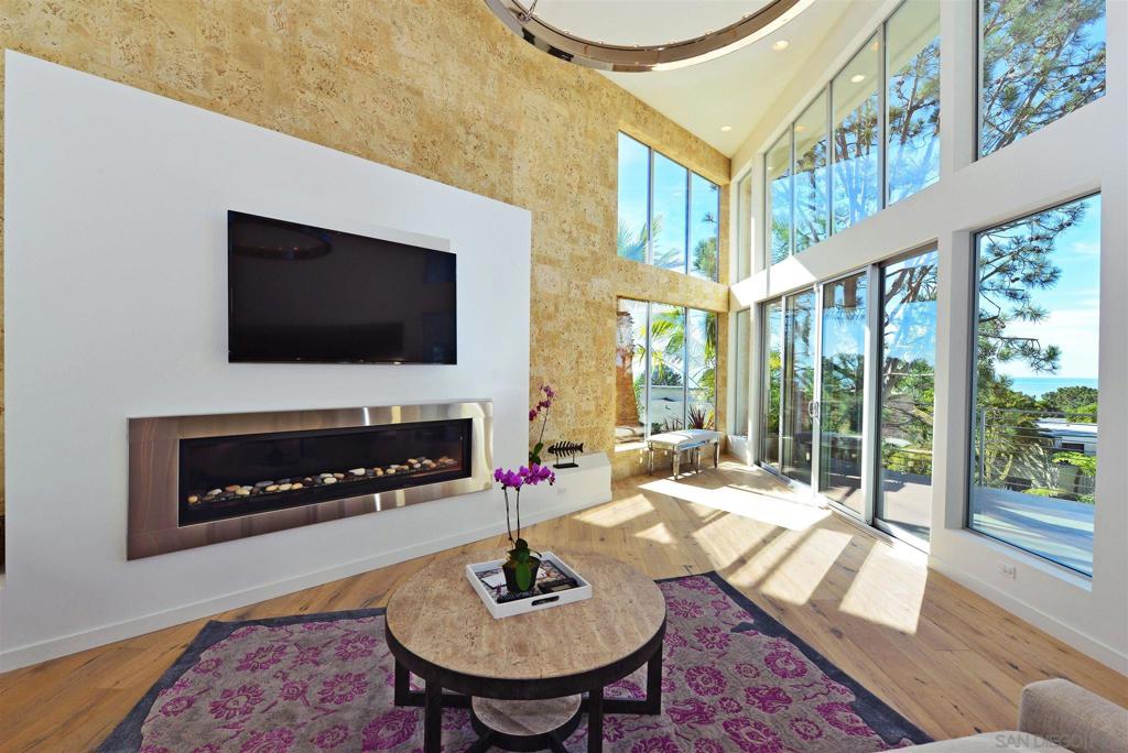 Del Mar - Residential Lease