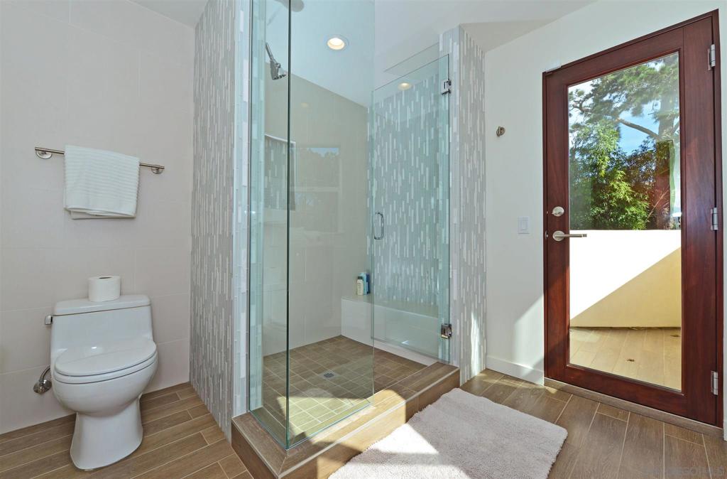 Del Mar - Residential Lease
