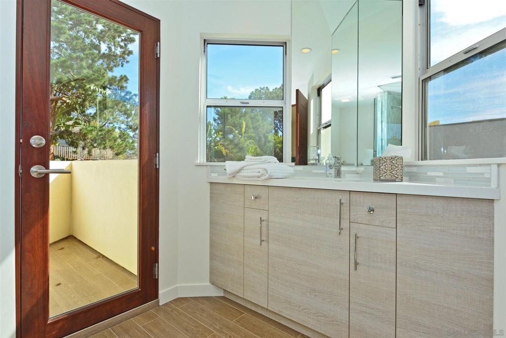 Del Mar - Residential Lease
