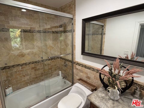 Tiny photo for 1727 San Ysidro Drive, Beverly Hills, CA 90210 (MLS # 26877429)