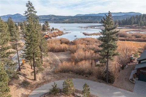 Photo of 39271 Seminole DR, Fawnskin, CA 92333 (MLS # IG26113000)