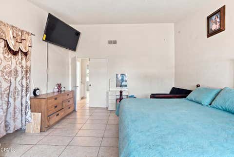 Tiny photo for 3534 Olds Road, Oxnard, CA 93033 (MLS # V1-38106)