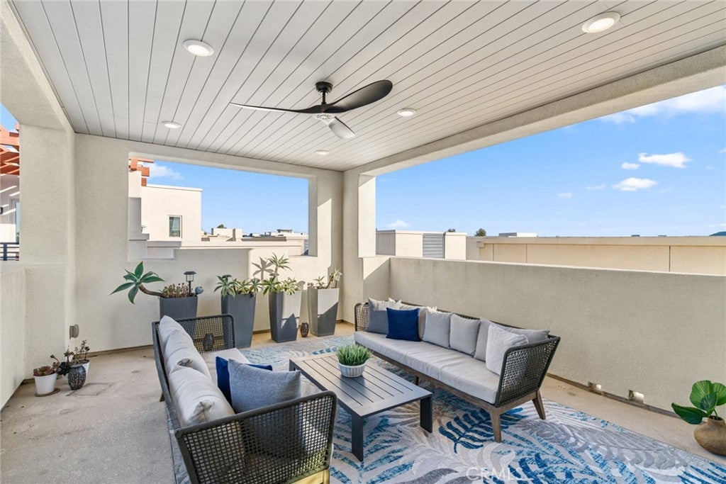 111 Stellar, Irvine CA 92618 - Photo 36