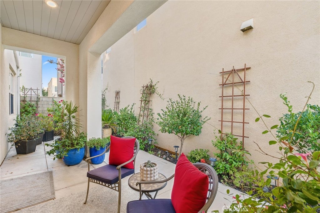 111 Stellar, Irvine CA 92618 - Photo 15