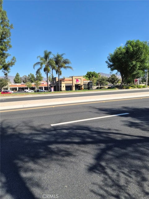 Photo of 0 E Florida Ave, Hemet, CA 92544 (MLS # IG26219698)