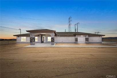 9835 Pyrite Avenue Hesperia CA 92345