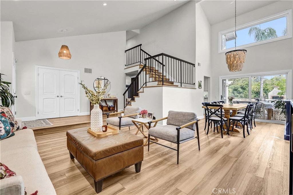 25491 Orchard Rim