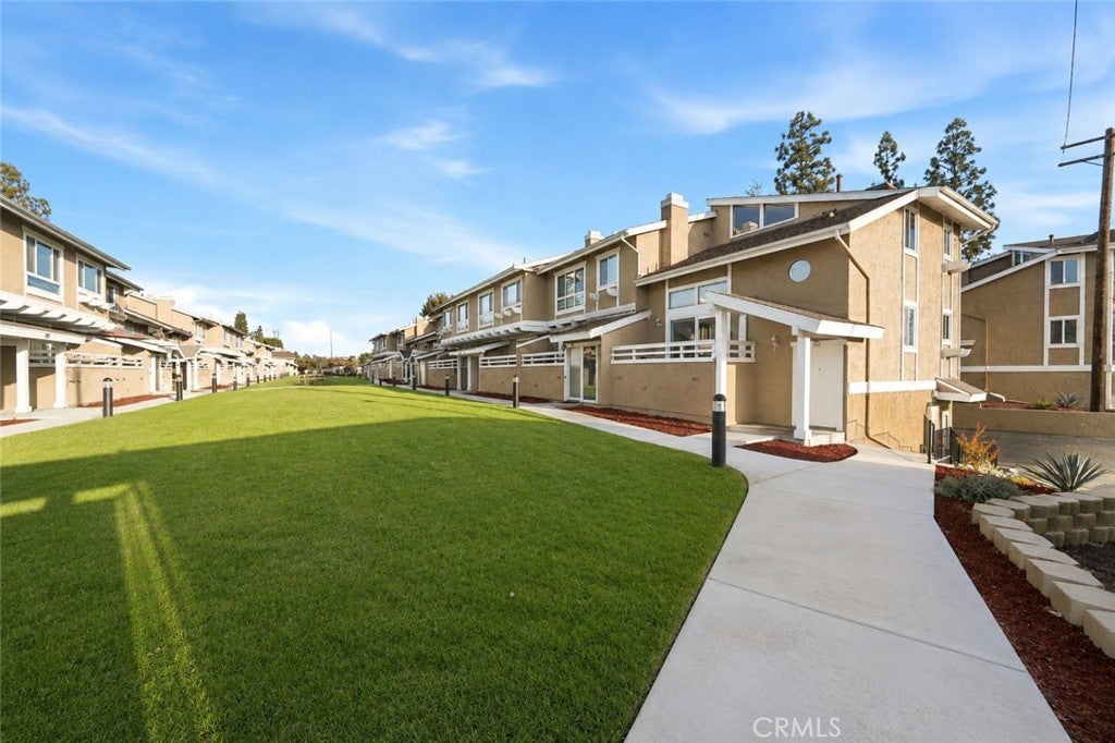 981 W Imperial Hwy #23