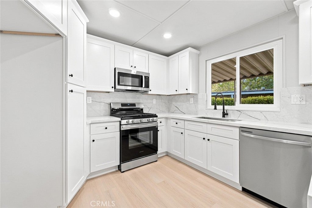 31139 S general Kearny Road 2