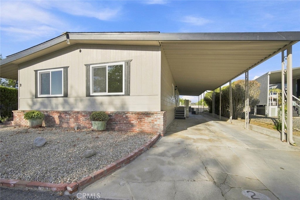 31139 S general Kearny Road 2