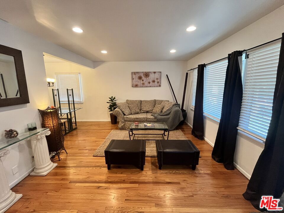 2297 Glendale Boulevard