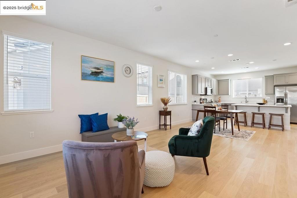 FAIRFIELD - Residential