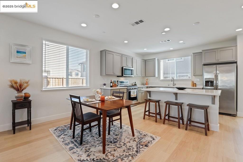 FAIRFIELD - Residential