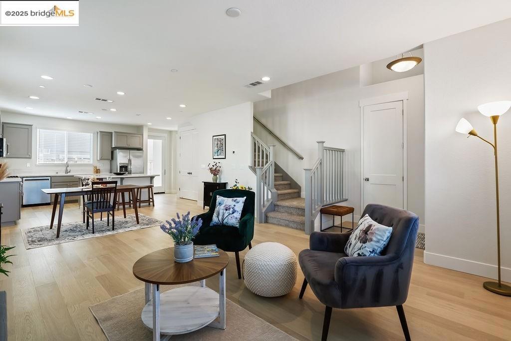 FAIRFIELD - Residential