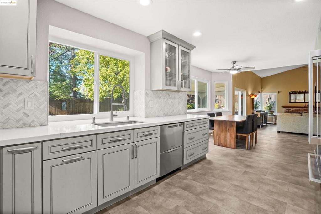 ANTIOCH - Residential