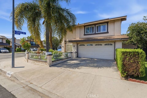 Photo of 22031 Lanark Street, Canoga Park, CA 91304 (MLS # SR26176562)