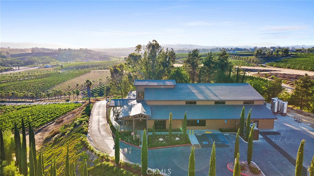 40620 Calle Contento